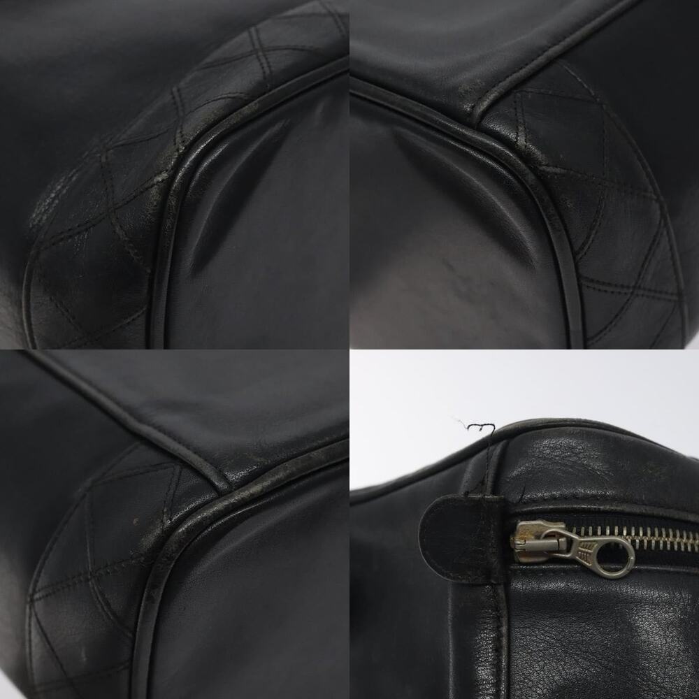 Chanel Vanity Pouch - image 5